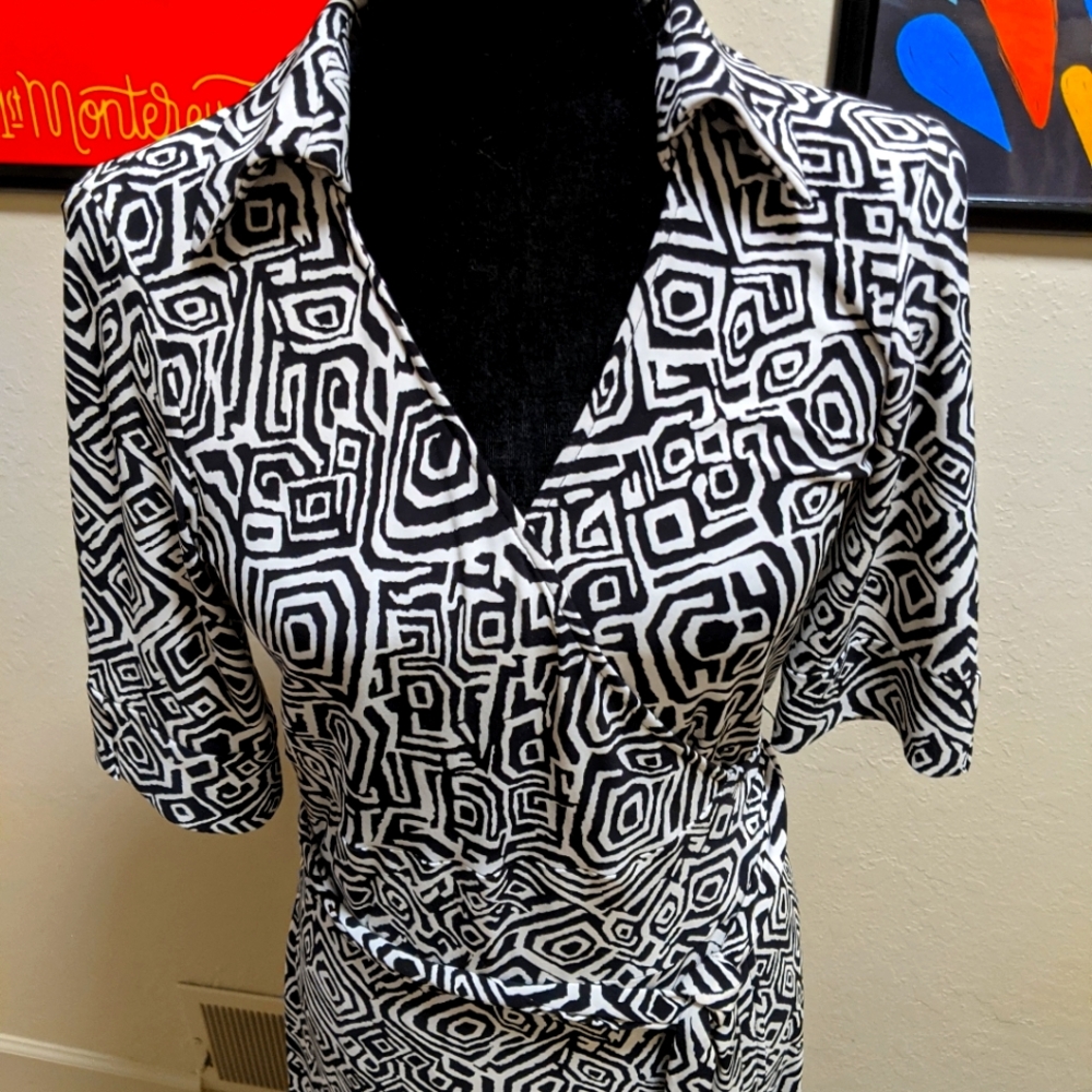 Vintage-ish Jones New York wraparound dress size 4, Vintage-Ish 2006